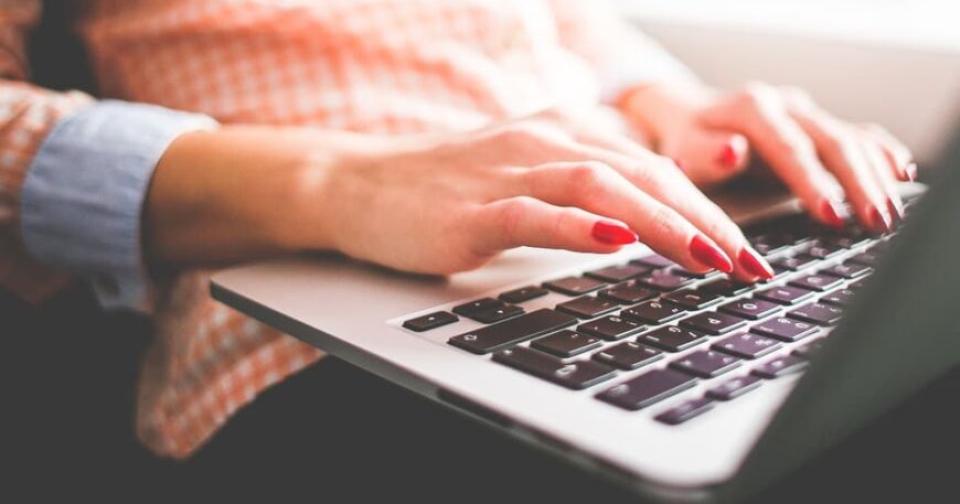come scrivere email